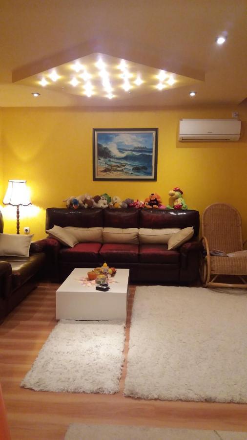 Family Hotel Denica ออบซอร์ ภายนอก รูปภาพ